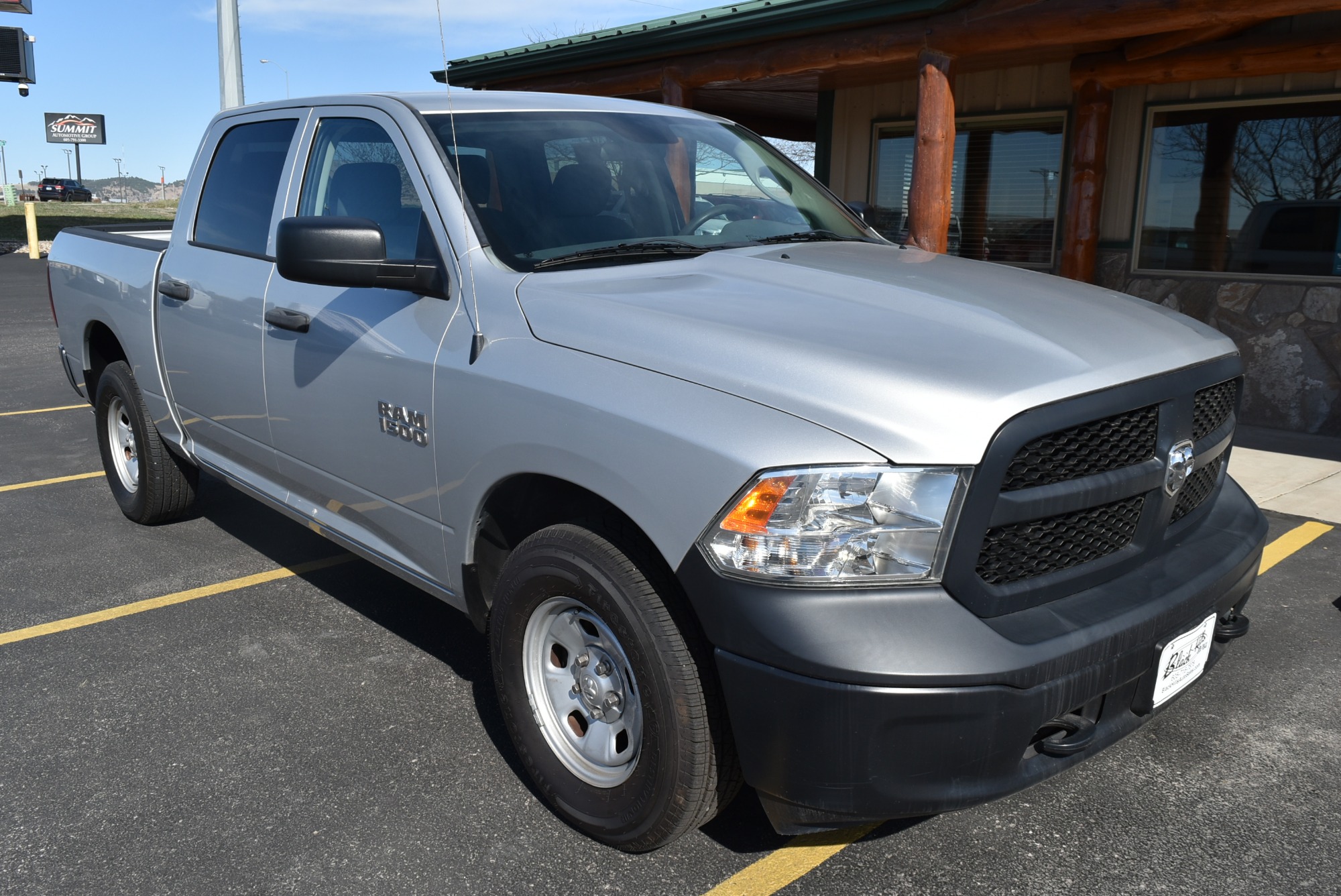 photo of 2015 Ram 1500 Tradesman 4X4 Pickup Truck